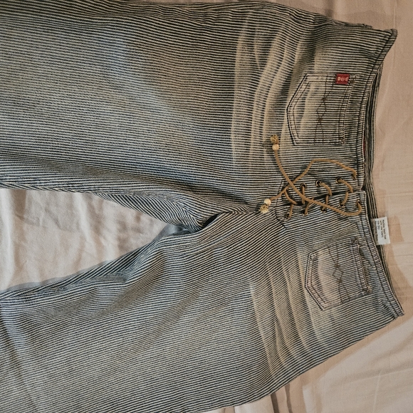 Vintage Mudd lace up pants. - Picture 2 of 6
